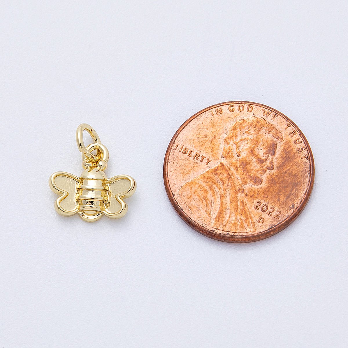 16K Gold Filled 11mm Bumble Bee Insect Animal 3D Multidimensional Charm | Charms-00121