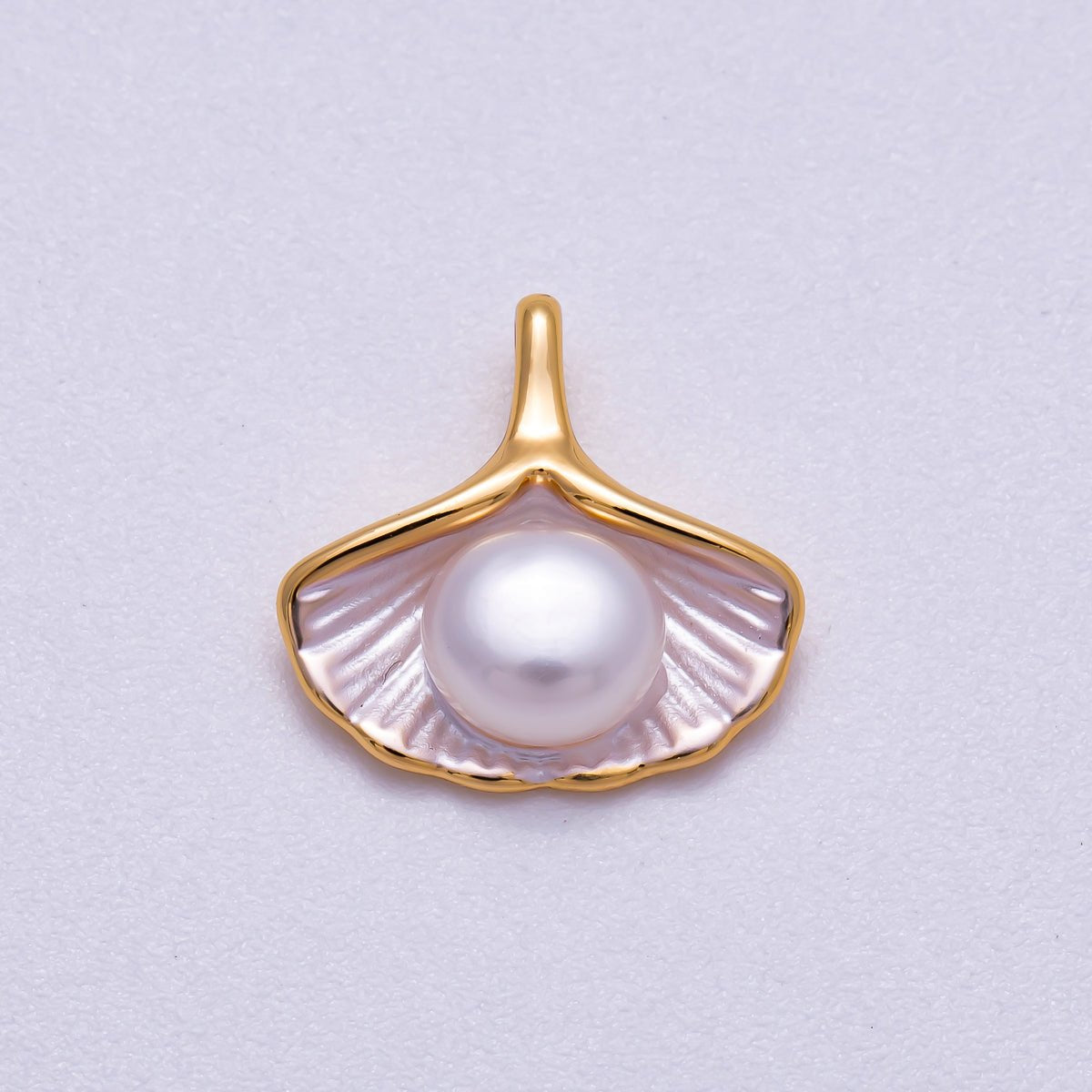 16K Gold Filled 14mm Shell Pearl Ginkgo Leaf Sea Shell Pendant | Charms-00716