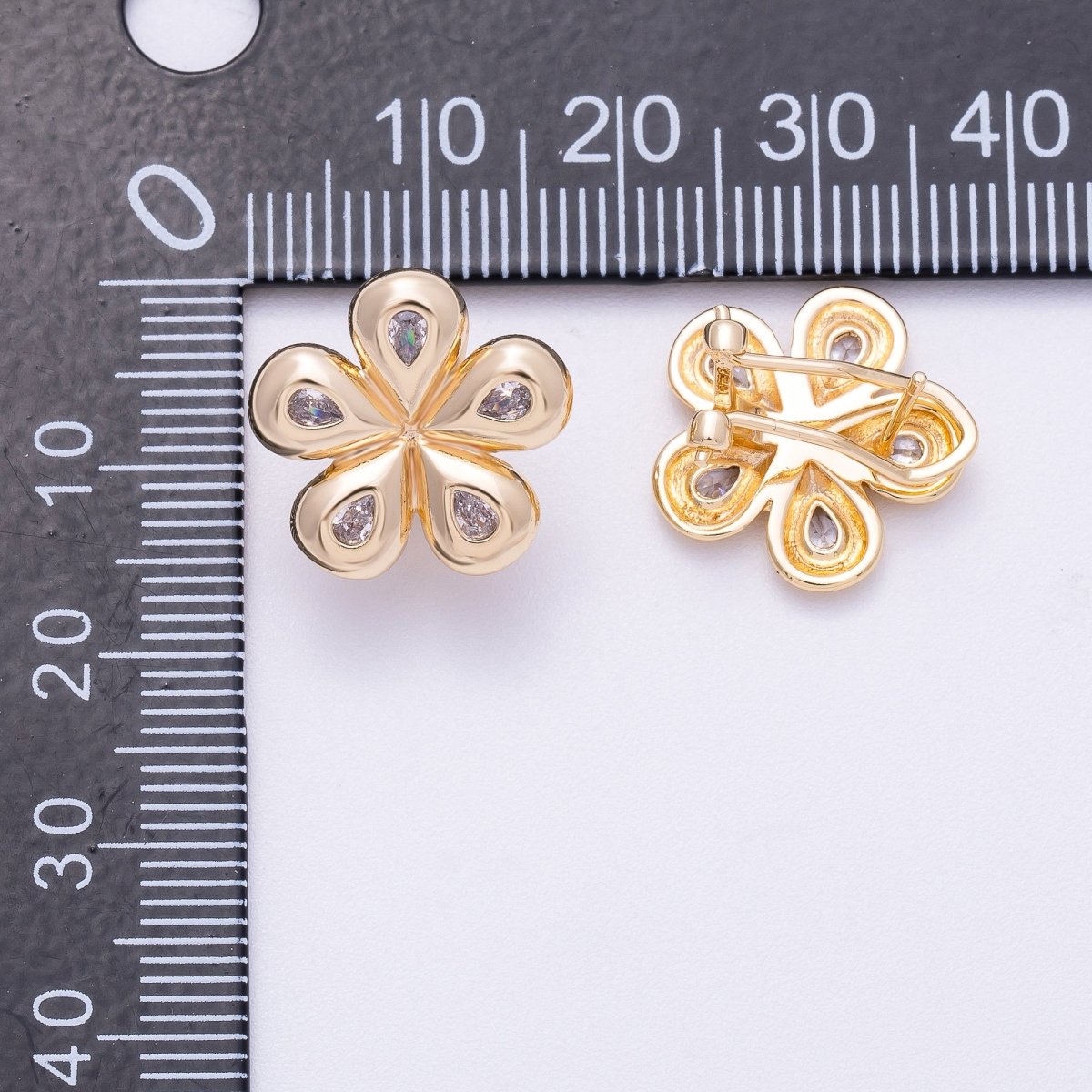 16K Gold Filled 16mm Clear Teardrop CZ Chubby Flower Stud Earrings | Earrings-00323