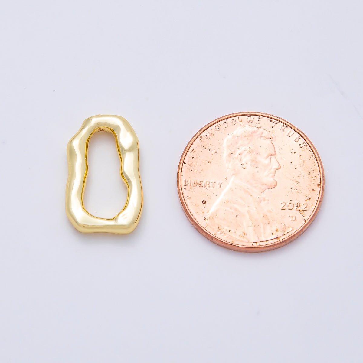 16K Gold Filled 16mm Geometric Molten Rectangle Charm Link | Findings-00408