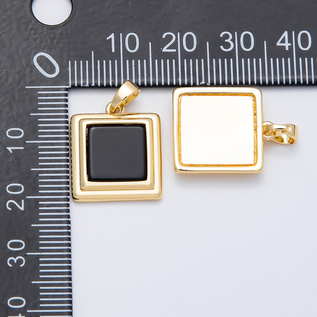 16K Gold Filled 18mm Black Bezel Square Pendant | Charms-00480