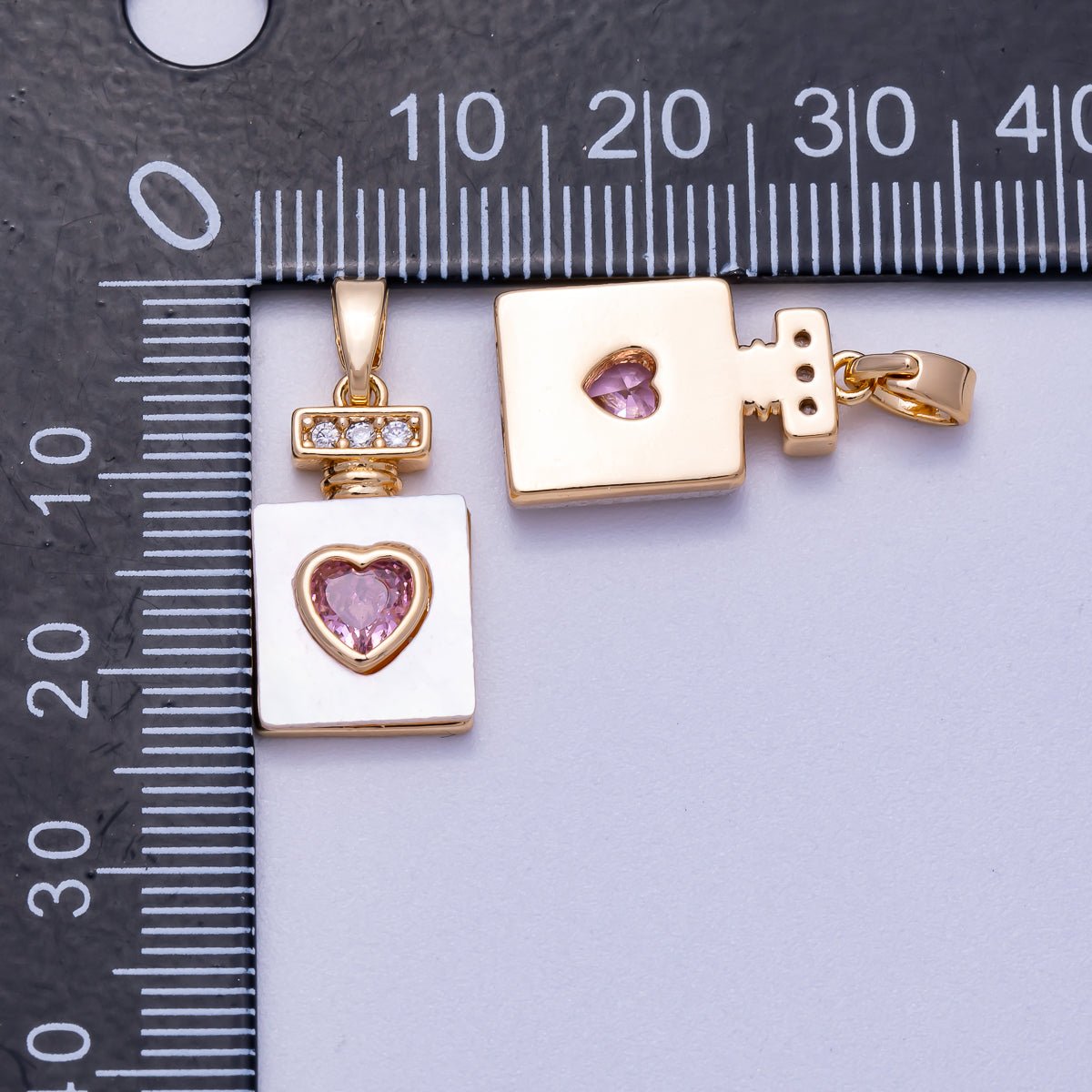 16K Gold Filled 18mm Micro Paved CZ Pink Heart Shell Heart Perfume Bottle Pendant | Charms-00637