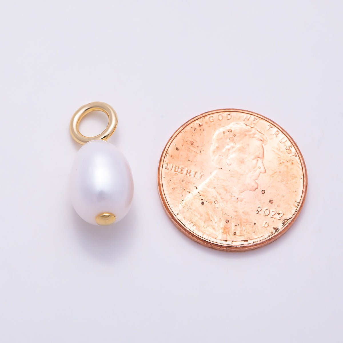 16K Gold Filled 18mm White Shell Pearl Oval Drop Pendant | Charms-01396