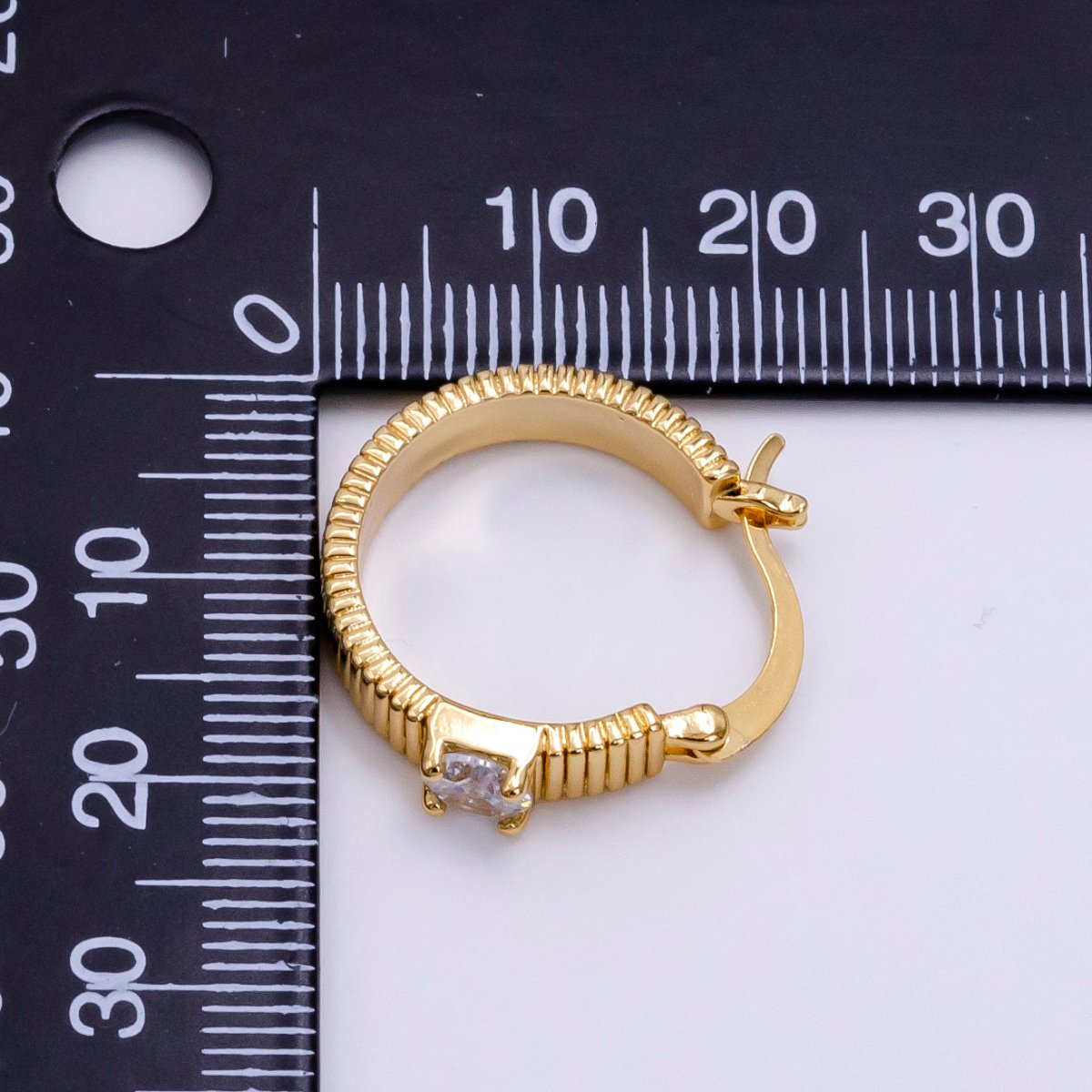 16K Gold Filled 20mm Clear CZ Ribbed Latch Hoop Earrings