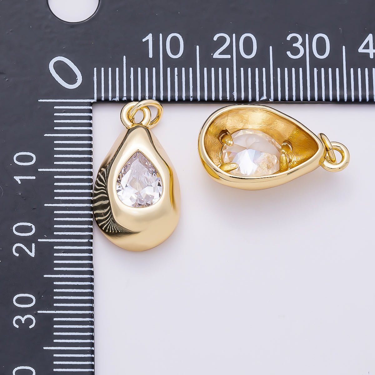 16K Gold Filled 20mm Clear CZ Teardrop Geometric Molten Bezel Chubby Charm | Charms-01355
