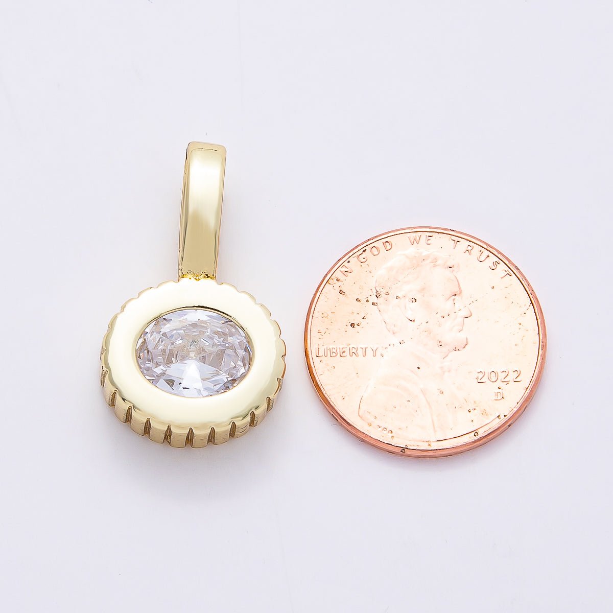 16K Gold Filled 24.5mm Clear CZ Ribbed Round Solitaire Pendant | Charms-00815
