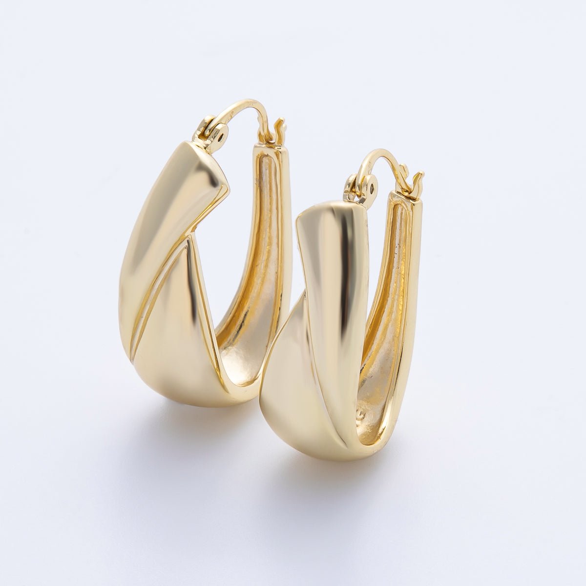 16K Gold Filled 28.8mm Quilted Lined Geometric U-Shaped Latch Hoop | Earrings-00216