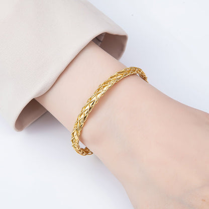 16K Gold Filled 3mm Geometric Textured Multiple Wire Cuff Bracelet | WA-04299