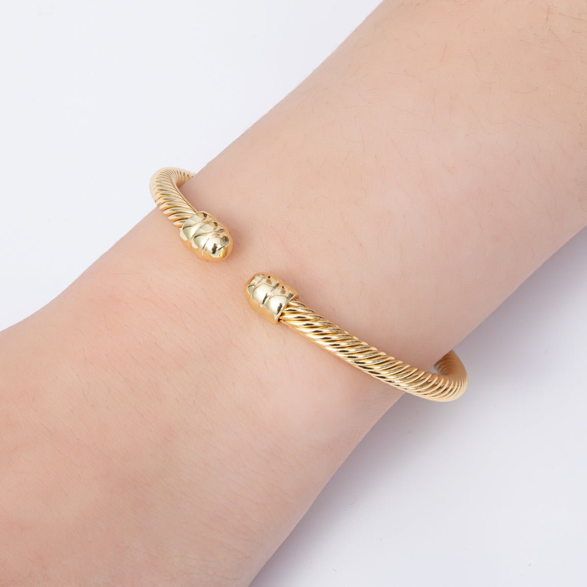 16K Gold Filled 65mm Twisted Croissant Cuff Bracelet | WA-04157