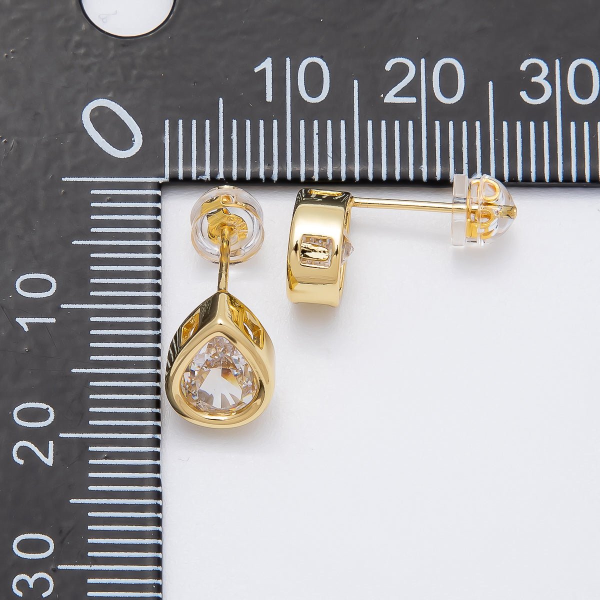 16K Gold Filled Clear CZ Minimalist Teardrop Stud Earring | Earrings-00277