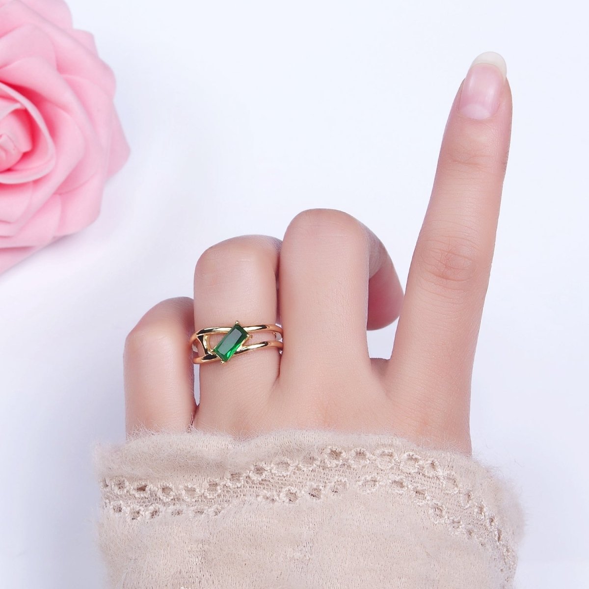16K Gold Filled Clear, Green Baguette Molten Double Band Ring in Gold &amp; Silver |  O-1622 O-1623 O-1624