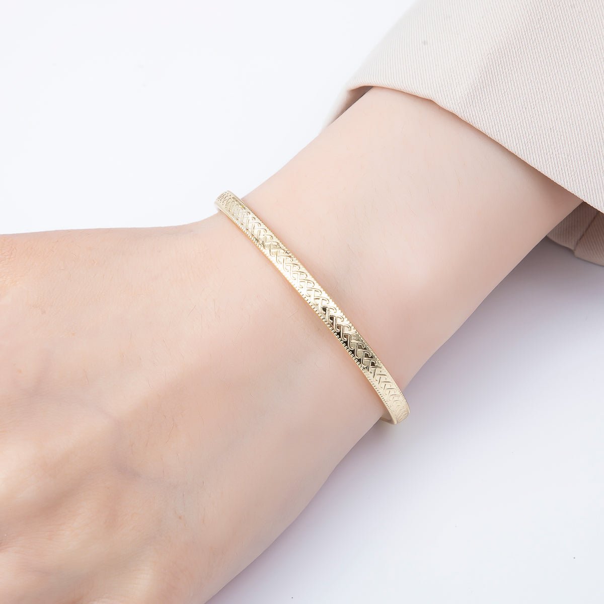 16K Gold Filled Geometric Lined Dotted Half Cuff Bracelet Finding for Bangle Supply | WA-04448