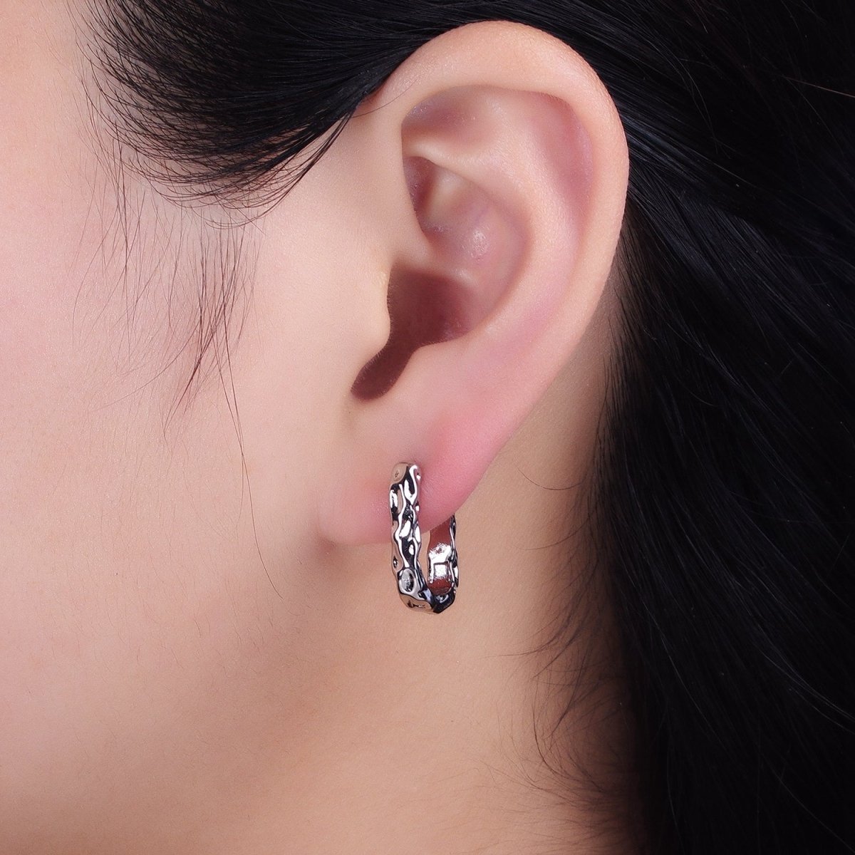 16K Gold Filled Hammered Textured Oblong Hoop Earrings in Gold &amp; Silver | AB1553 AB1554
