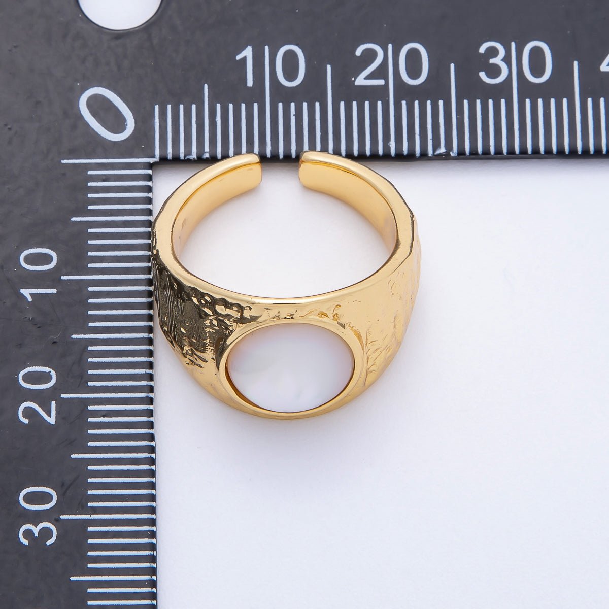 16K Gold Filled Shell Pearl Cabochon Wide Textured Hammered Signet Ring | Rings-00091