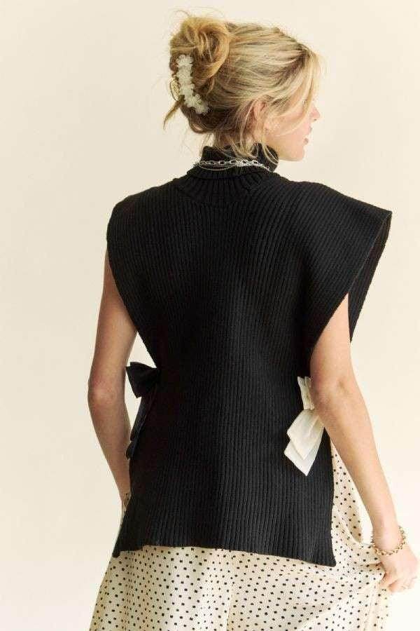 Davi &amp; Dani Side Split Turtleneck Sleeveless Knit Top