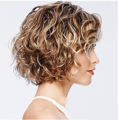 Ladies short volume mixed fluffy wig