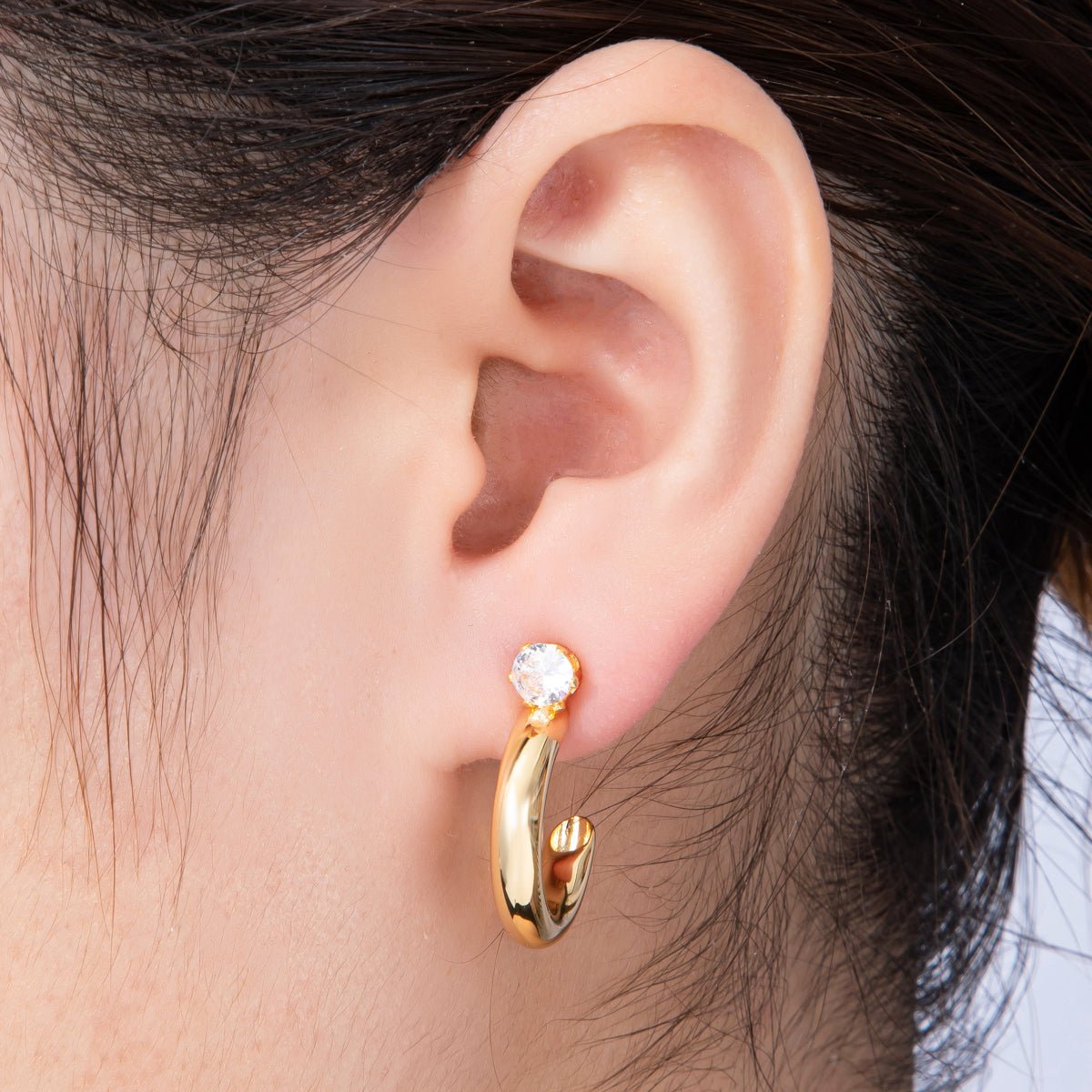 18K Gold Filled 25mm Clear CZ Round C-Shaped Hoop Earrings | Earrings-00151