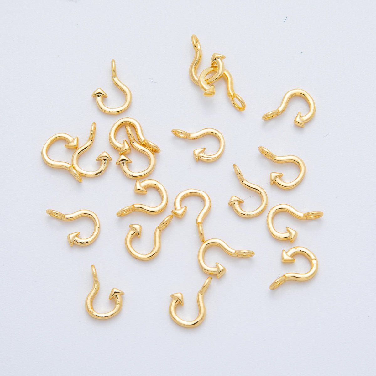 18K Gold Filled 10.5mm Fish Hook Anchor Mini Charm Finding | Z-A1238
