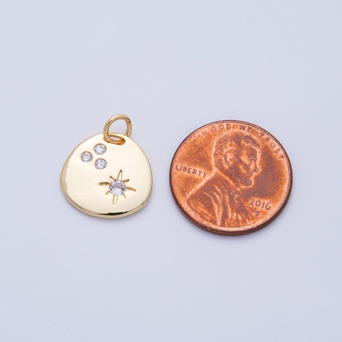 18K Gold Filled 14.3mm Clear CZ Cluster Star Round Charm | Charms-00057