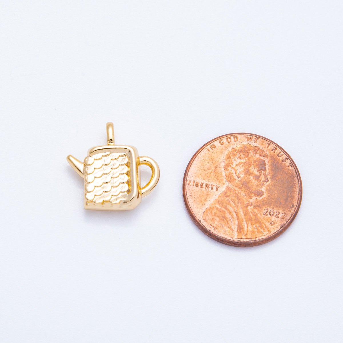 18K Gold Filled 15mm Textured Coffee Teapot Pendant | Charms-00421