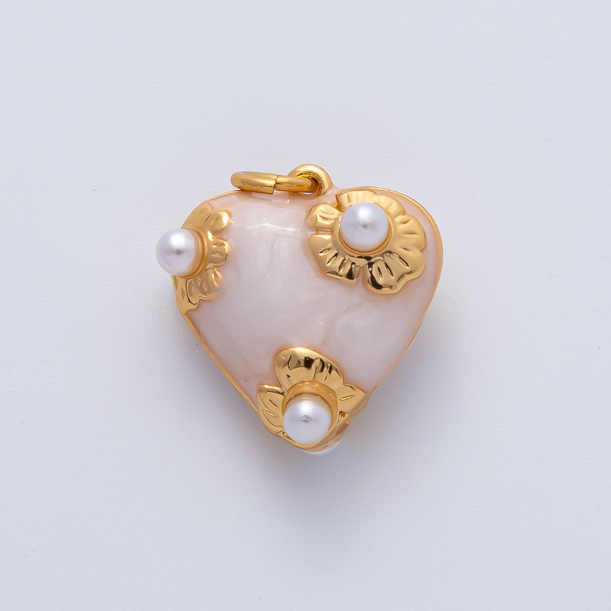 18K Gold Filled 15mm White, Red Shell Pearl Flower Chubby Heart Multidimensional 3D Charm | AF1429