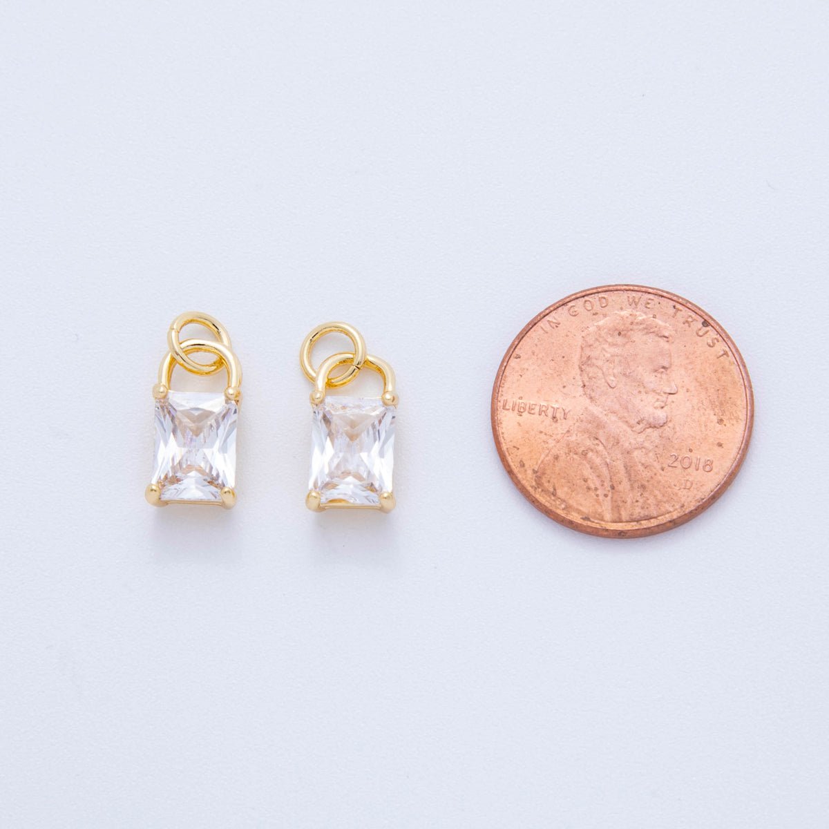 18K Gold Filled 16mm Clear Cubic CZ Rectangle Padlock Charm | AF804