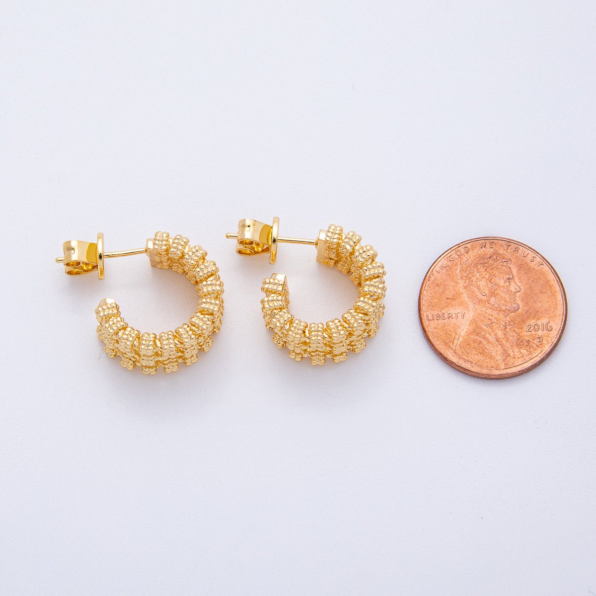 18K Gold Filled 17mm Geometric Rope C-Shaped Hoop Earrings | T001