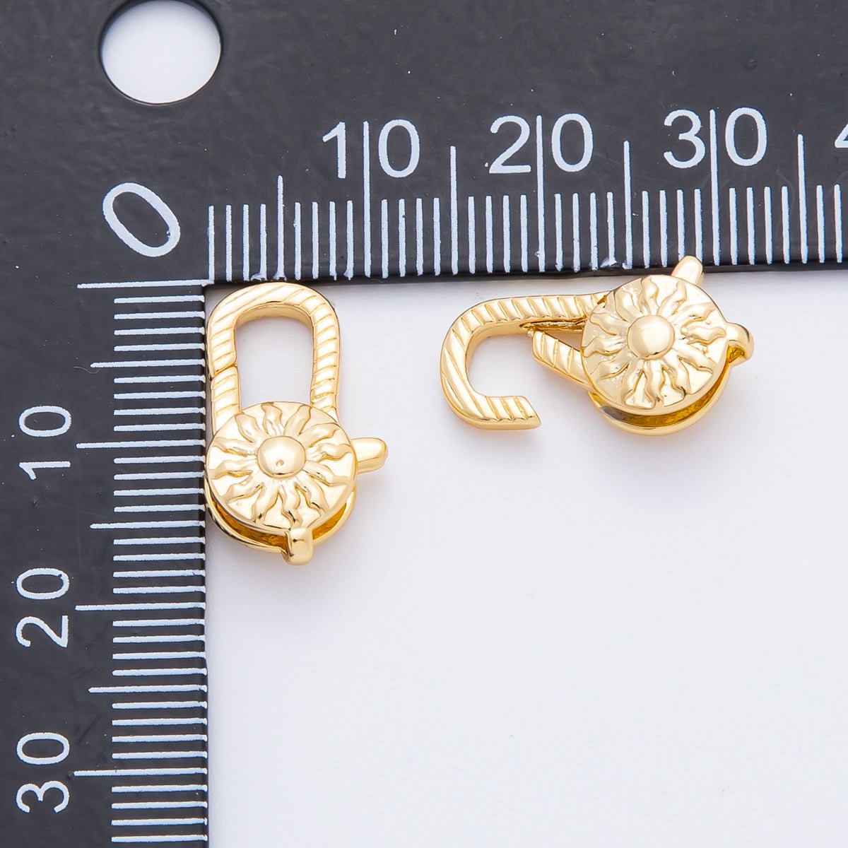 18K Gold Filled 18mm Sunflower Blossom Lobster Clasp Charm Finding | Z1427