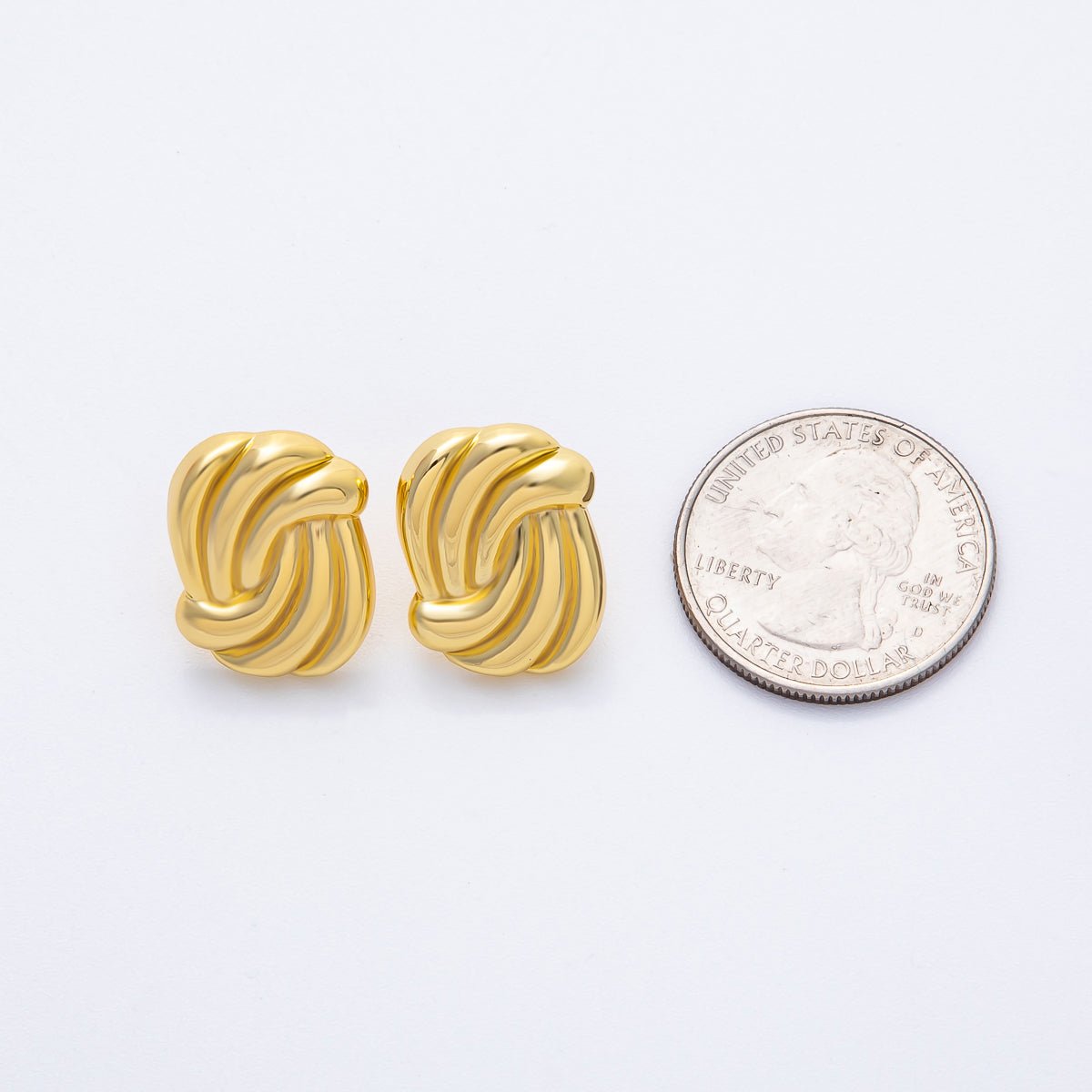 18K Gold Filled 19mm Swirled Twisted Croissant Dome Oval Stud Earrings | AJ270