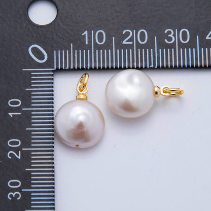 18K Gold Filled 19mm White Freshwater Round Pearl Charm | AF624