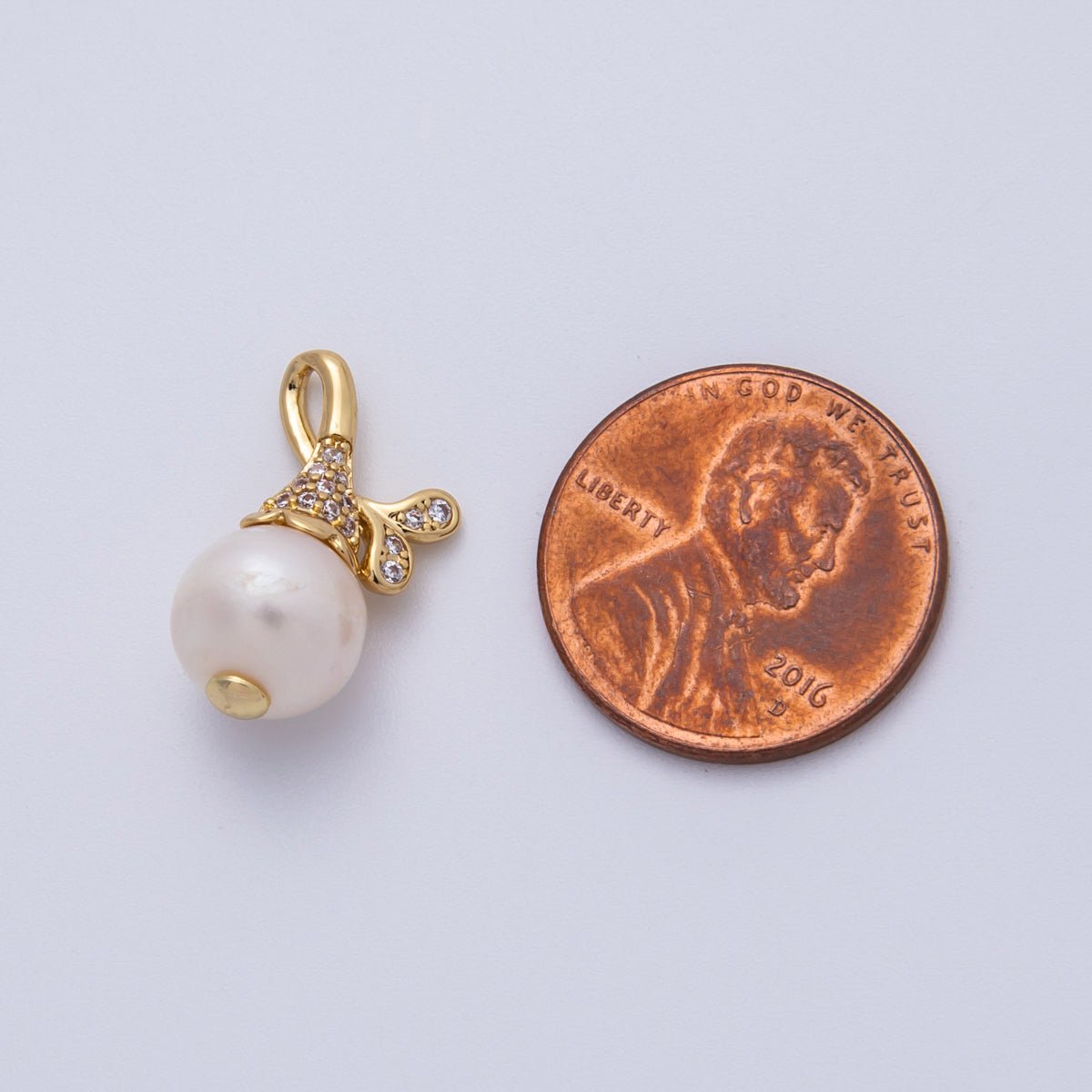 18K Gold Filled 20mm Micro Paved CZ Shell Pearl Button Plant Charm | Charms-00145