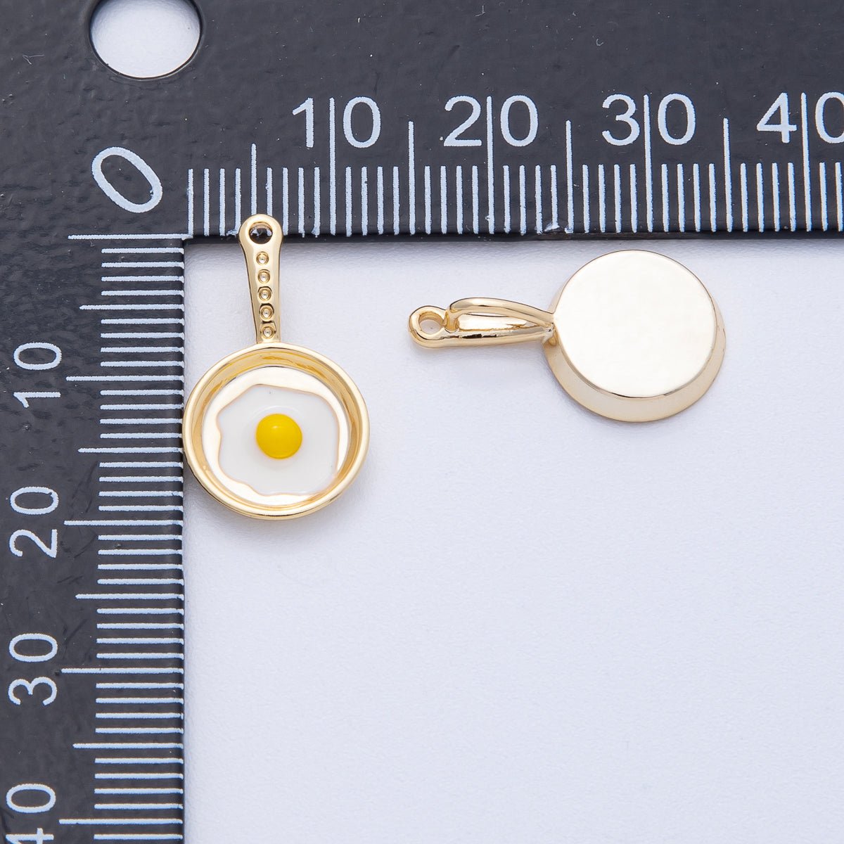 18K Gold Filled 20mm Sunny Side Egg Frying Pan Culinary Food Charm | AF1218