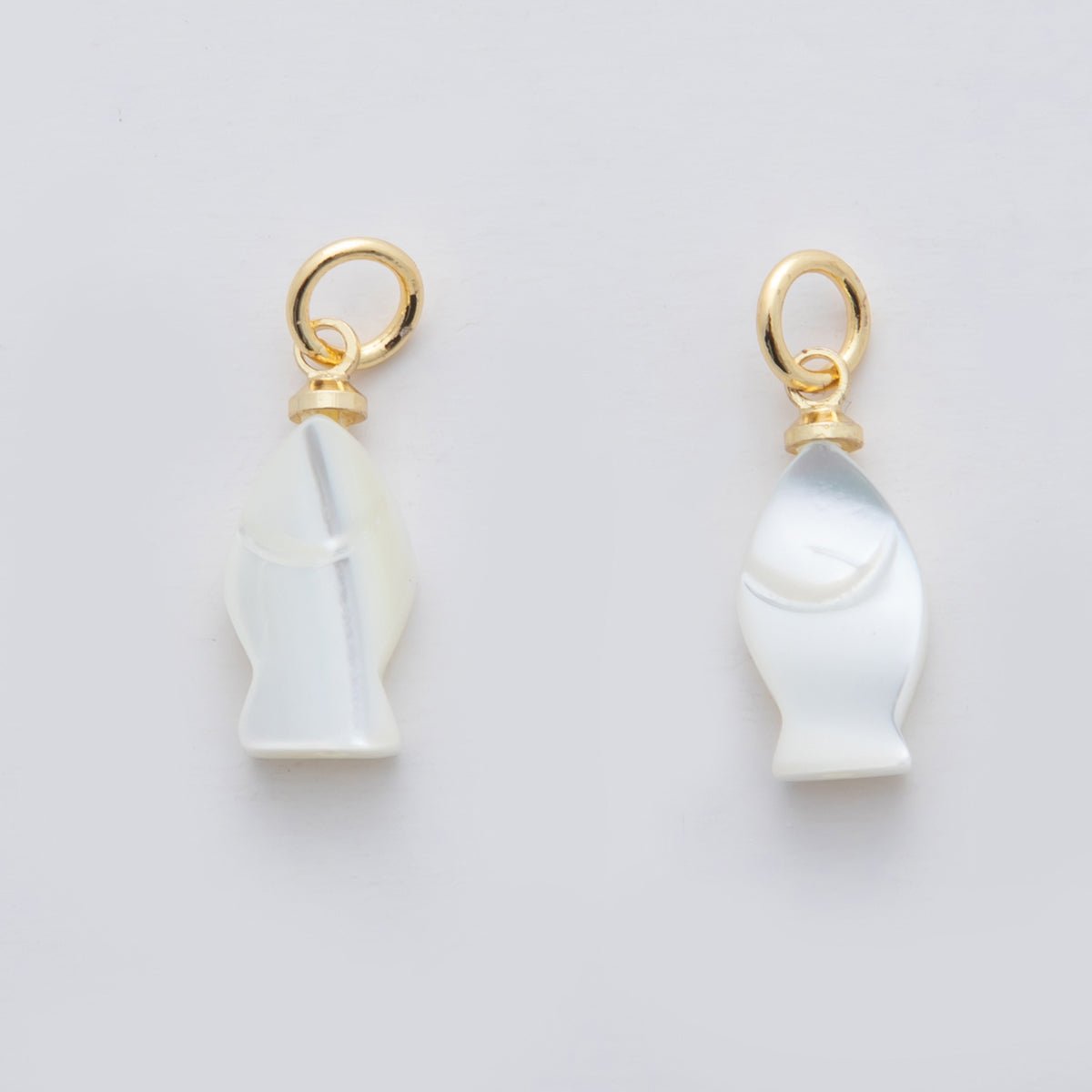 18K Gold Filled 20mm White Shell Pearl Fish Charm | M860