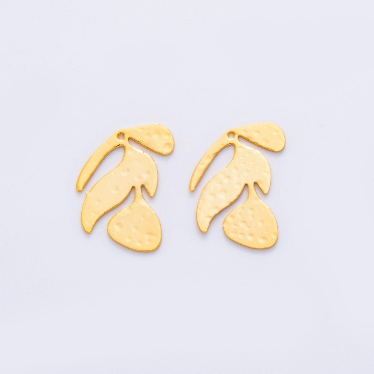 18K Gold Filled 21mm Dotted Floral Plant Charm Finding | Z1170