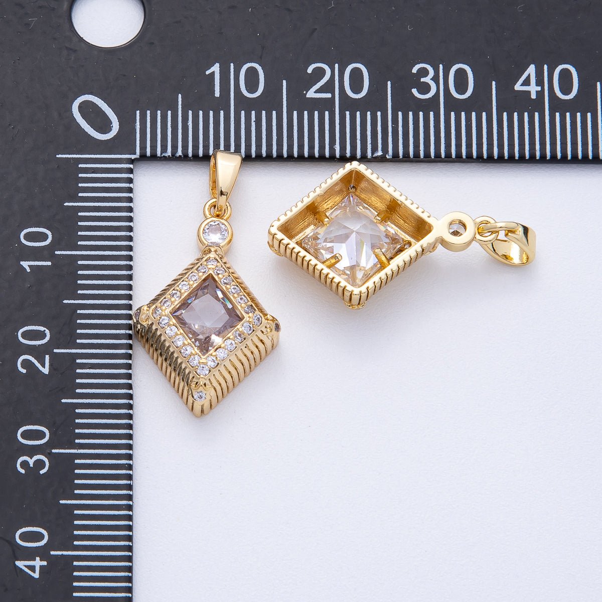 18K Gold Filled 22mm Clear CZ Micro Paved Ribbed Rhombus Pendant | AF1228