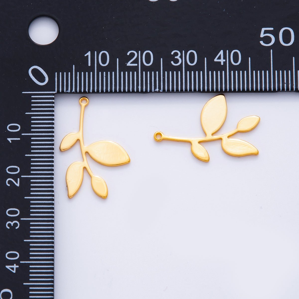 18K Gold Filled 24mm Floral Plant Minimalist Thin Charm Finding | Z1174