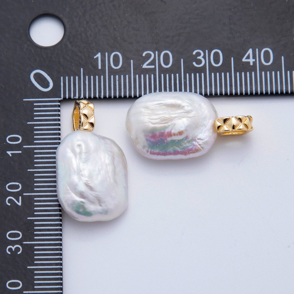 18K Gold Filled 24mm Freshwater Portal Square Pearl Charm | AF617
