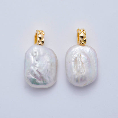 18K Gold Filled 24mm Freshwater Portal Square Pearl Charm | AF617