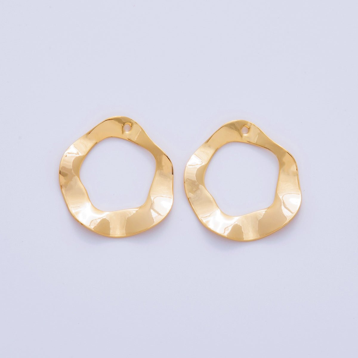 18K Gold Filled  25mm Hammered Abstract Donut Thin Charm Finding | Z1182