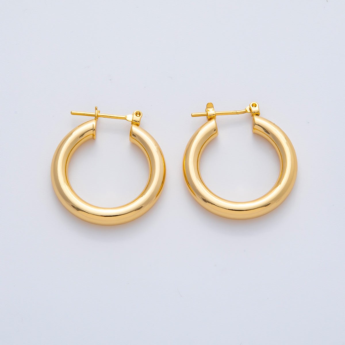 18K Gold Filled 28mm Minimalist Band Latch Hoop Earrings | AD1604