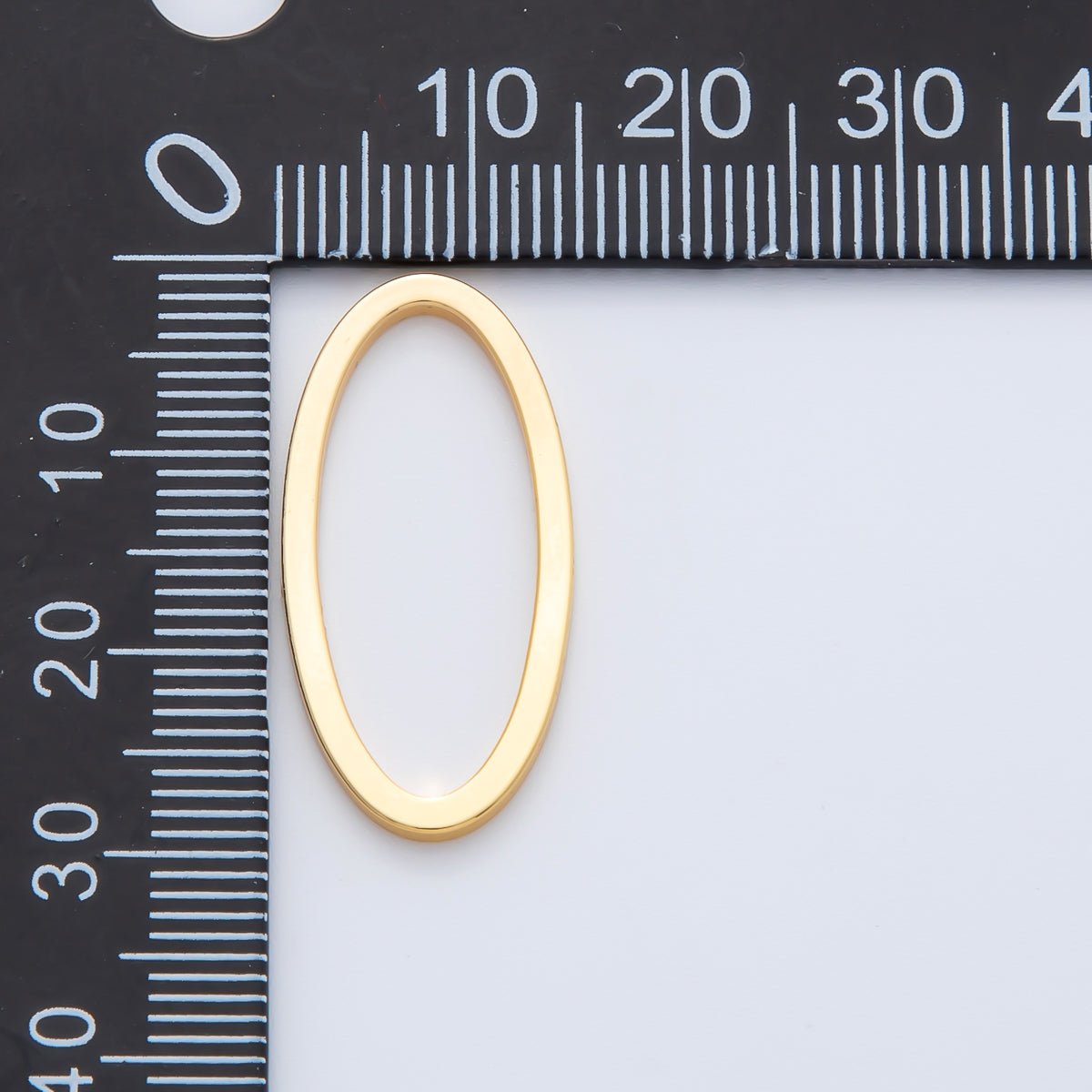 18K Gold Filled 28mm Minimalist Oval Link Finding | Z1604