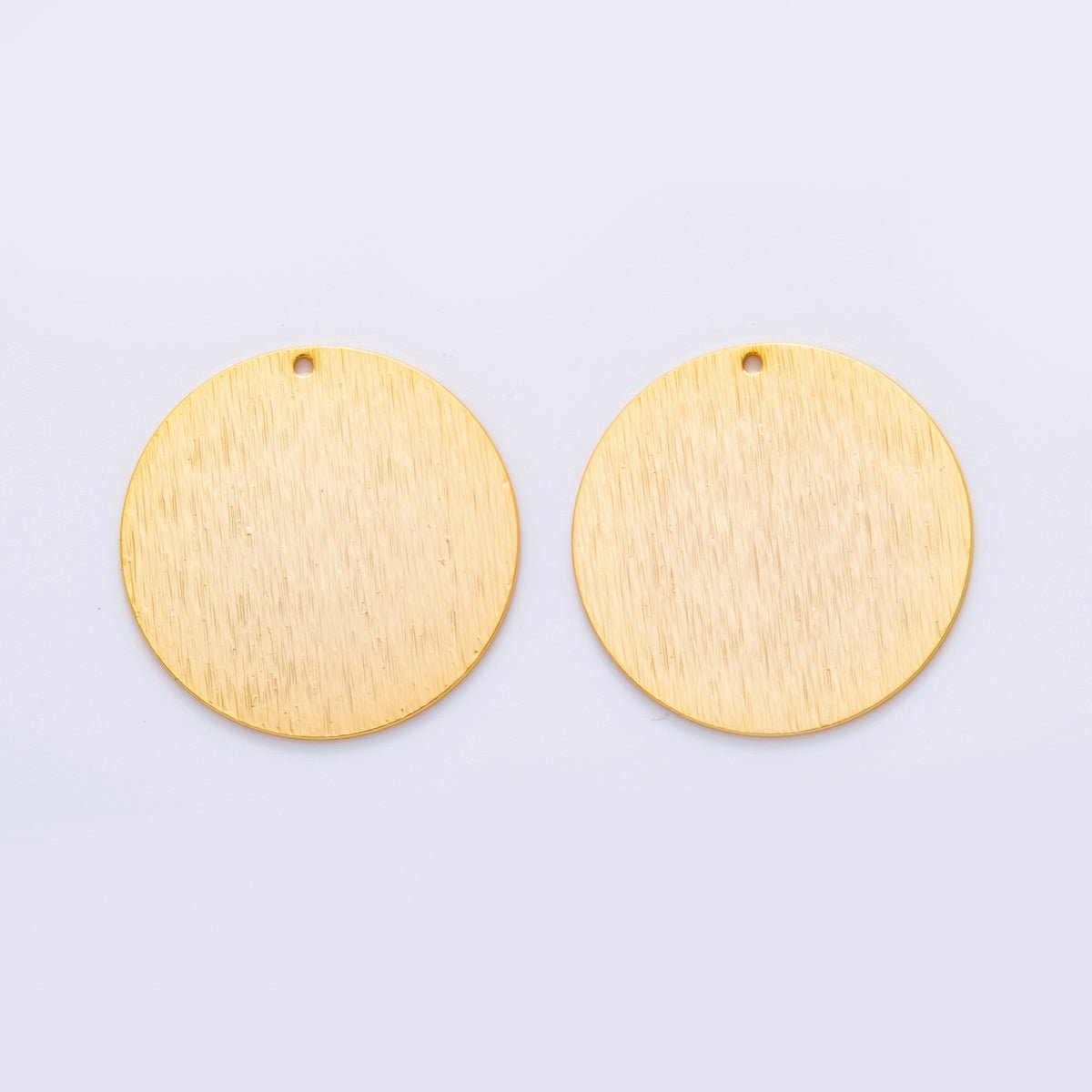 18K Gold Filled 30mm Lined Round Minimalist Thin Charm Finding | Z1190