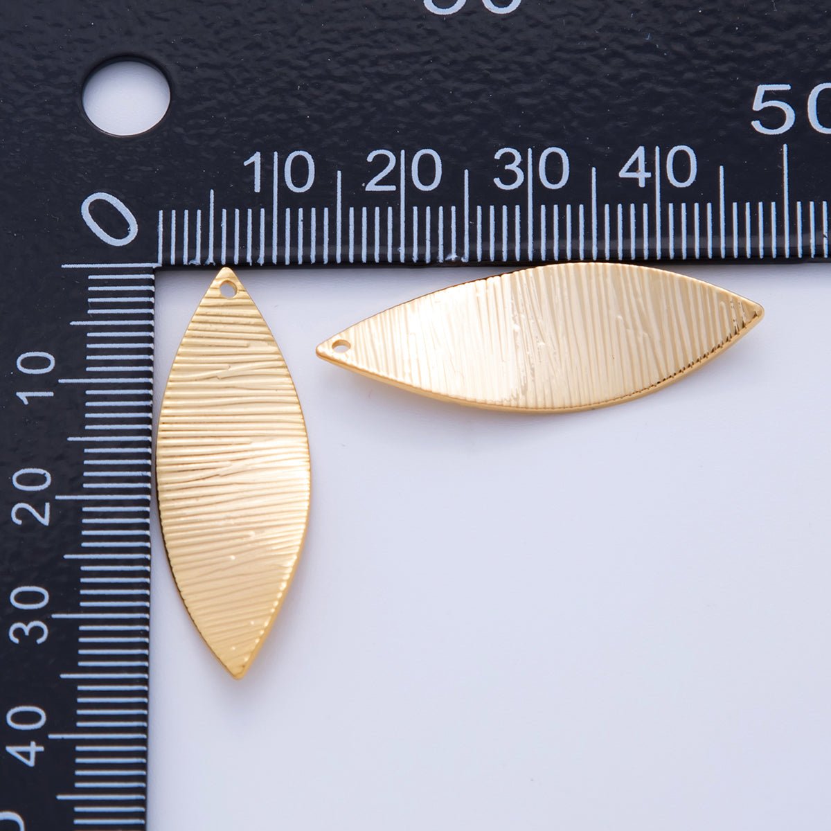 18K Gold Filled 35mm Multiple Linear Curved Sphere Charm Finding | Z1199