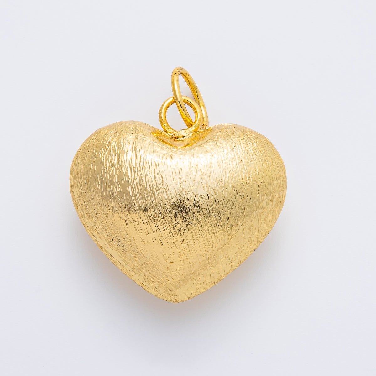 18K Gold Filled 37mm Line Textured Chubby Heart Charm | AF1350
