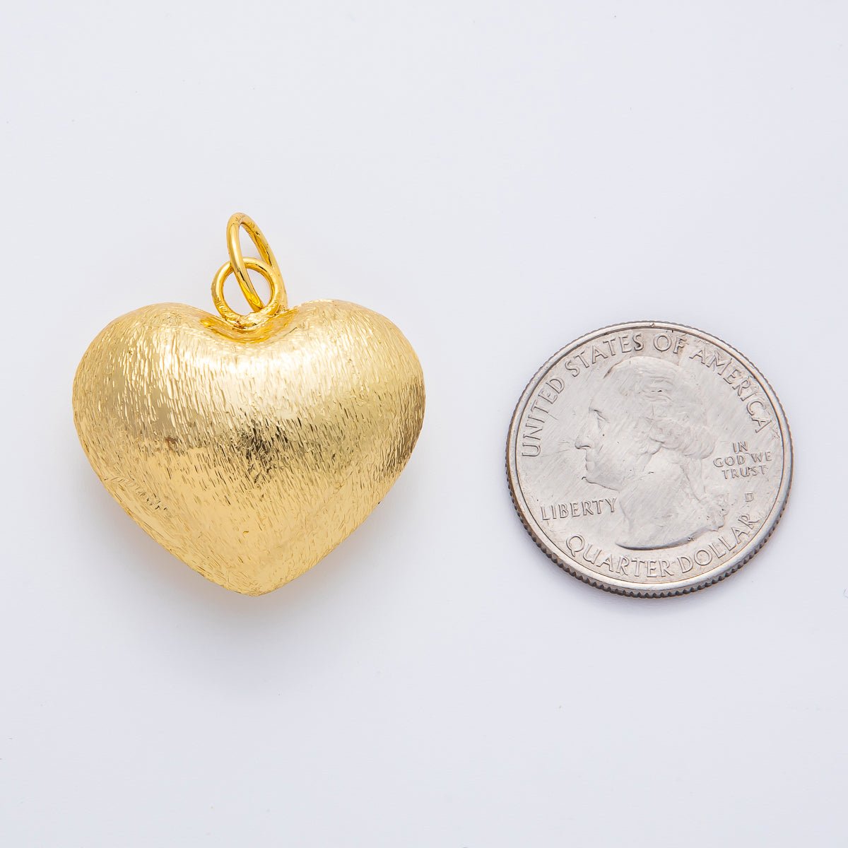 18K Gold Filled 37mm Line Textured Chubby Heart Charm | AF1350
