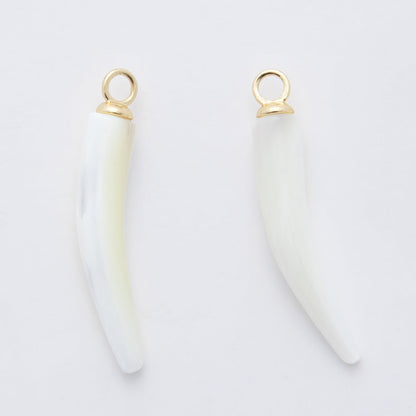 18K Gold Filled 40.5mm White Shell Pearl Tusk Drop Charm | AF335