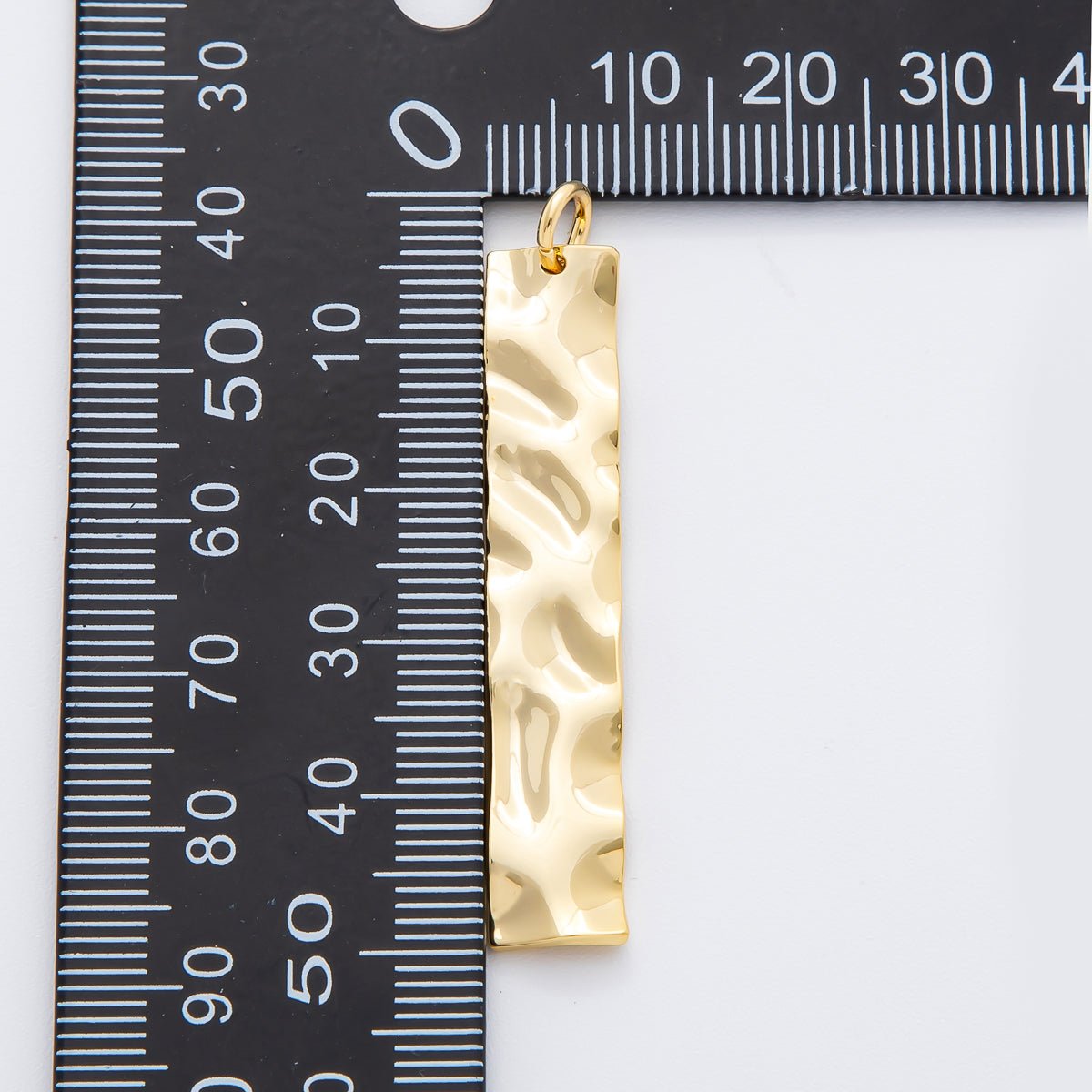 18K Gold Filled 50mm Hammered Long Vertical Bar Charm | N-A1446