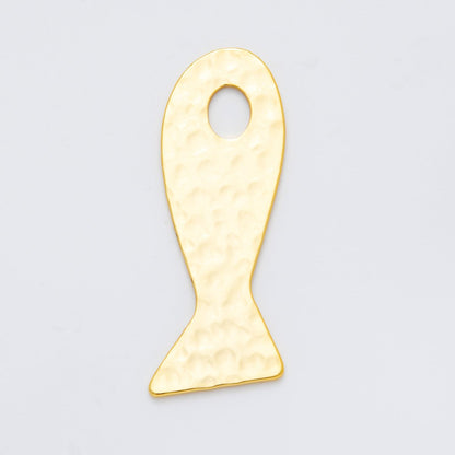 18K Gold Filled 51mm Hammered Ocean Animal Charm Finding | AF1256