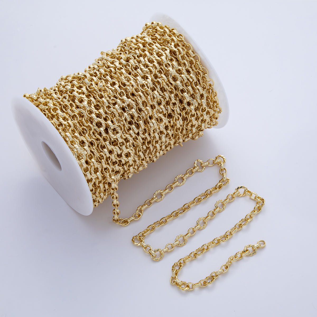 18K Gold Filled 5.5mm x 6.7mm Croissant Prism Hammered Cable Link Unfinished Chain by Yard | Roll-1771