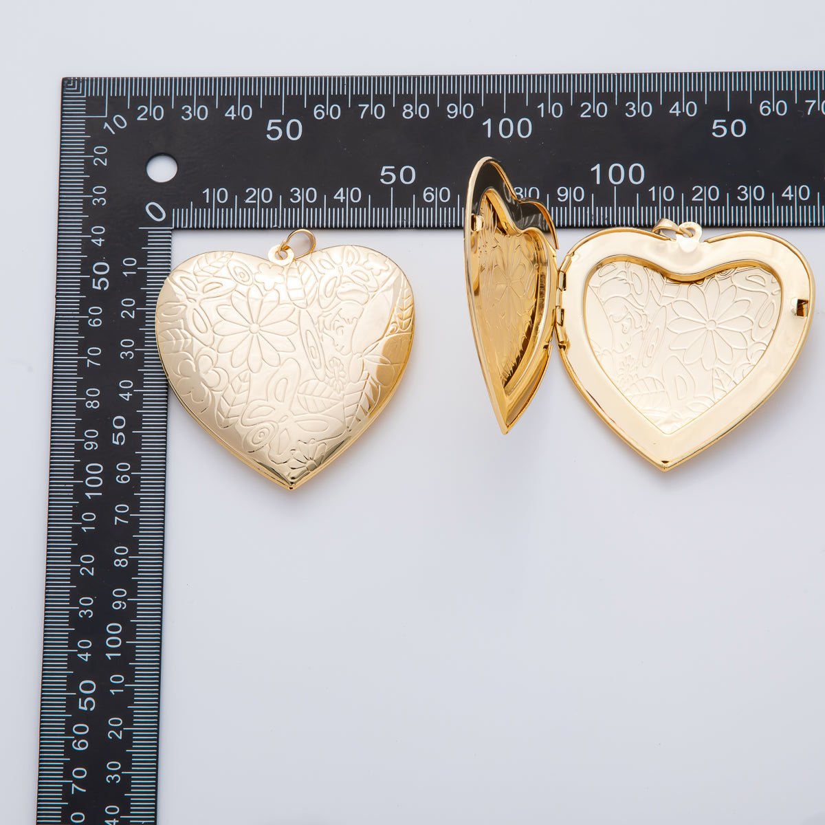18K Gold Filled 60mm Butterfly Flower Leaf Engraved Heart Locket Pendant | AF1160